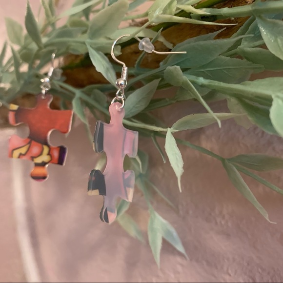 Handmade puzzle earrings - Picture 8 of 9